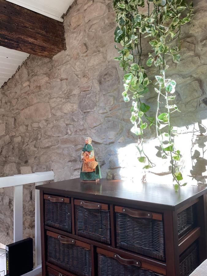 Place Aux Herbes Apartamento Nimes Exterior foto